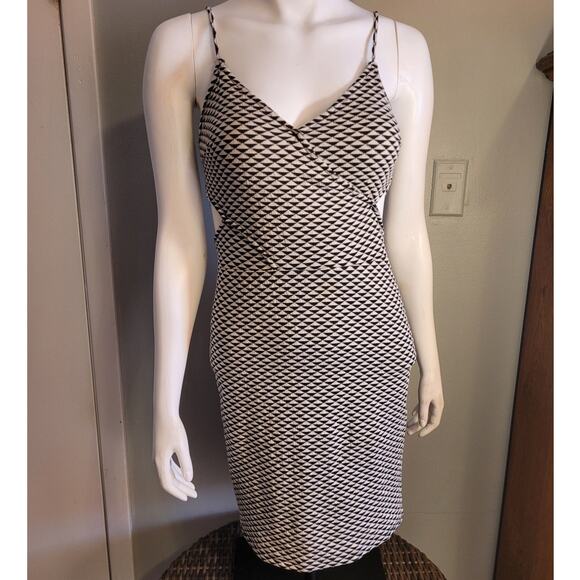 H&M Black White Geometric Cut-Out Bodycon Dress S Sexy Night Out Clubwear Slinky - Picture 2 of 8